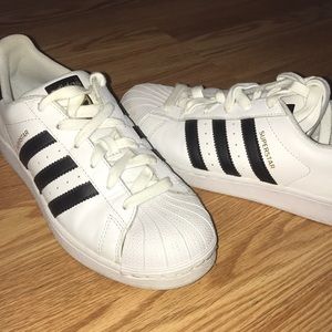 Adidas Original Superstar sneakers